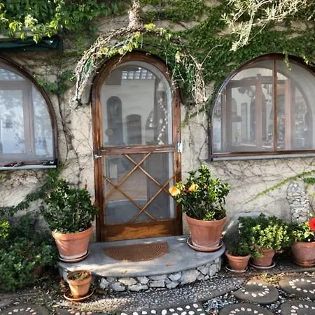 Secret Garden In Nocelle * Positano