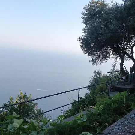 Vila Secret Garden In Nocelle Positano